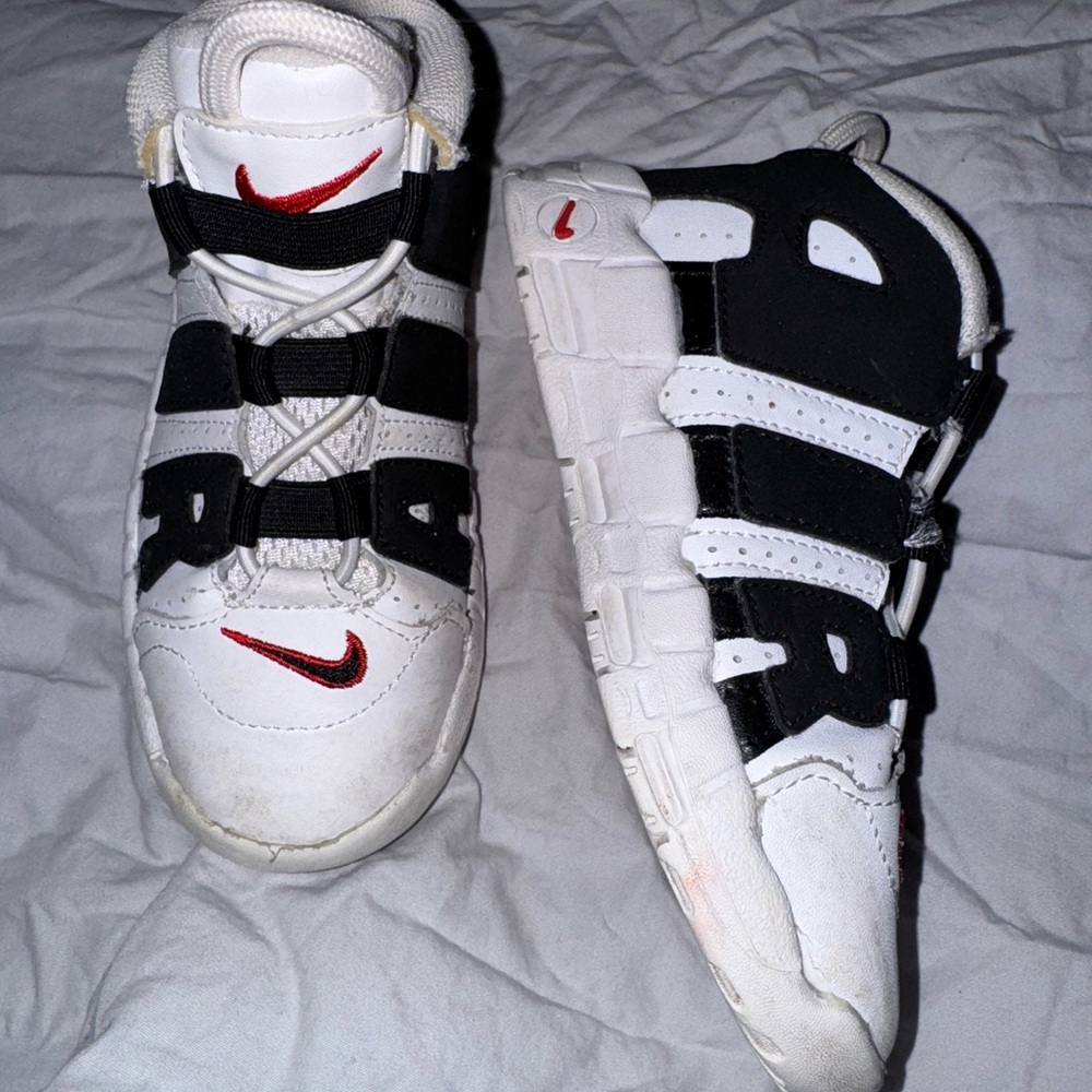 Nike Air White and Black Sneakers